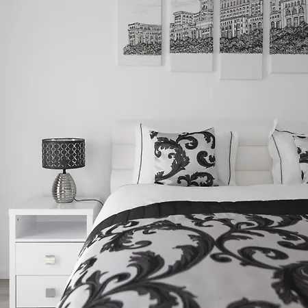 Lion's Unirii Διαμέρισμα *